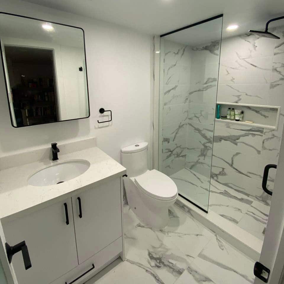 bathroom renovation with Marble tiles - Construction company in Toronto tmdc group